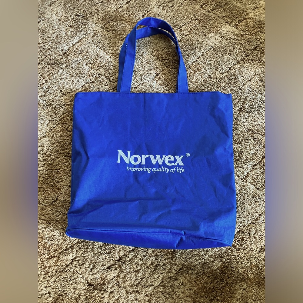 Norwex Canvas Shopping Bag w/ Zipper